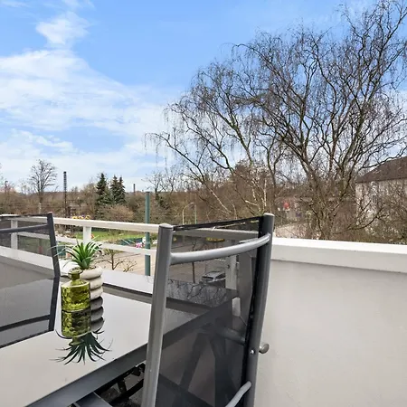 Smart - Near Essen, Oberhausen, Bottrop - Perfect For 6 Guests! Balcony - Netflix - Smart Tv * Essen