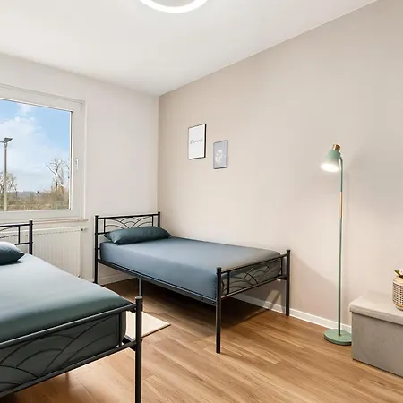 Smart - Near Essen, Oberhausen, Bottrop - Perfect For 6 Guests! Balcony - Netflix - Smart Tv Daire